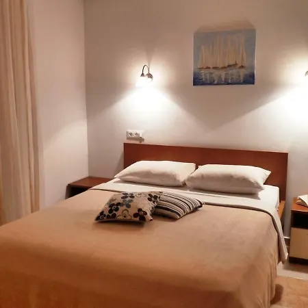 Nice Apartment & Room In Cavtat Exterior photo